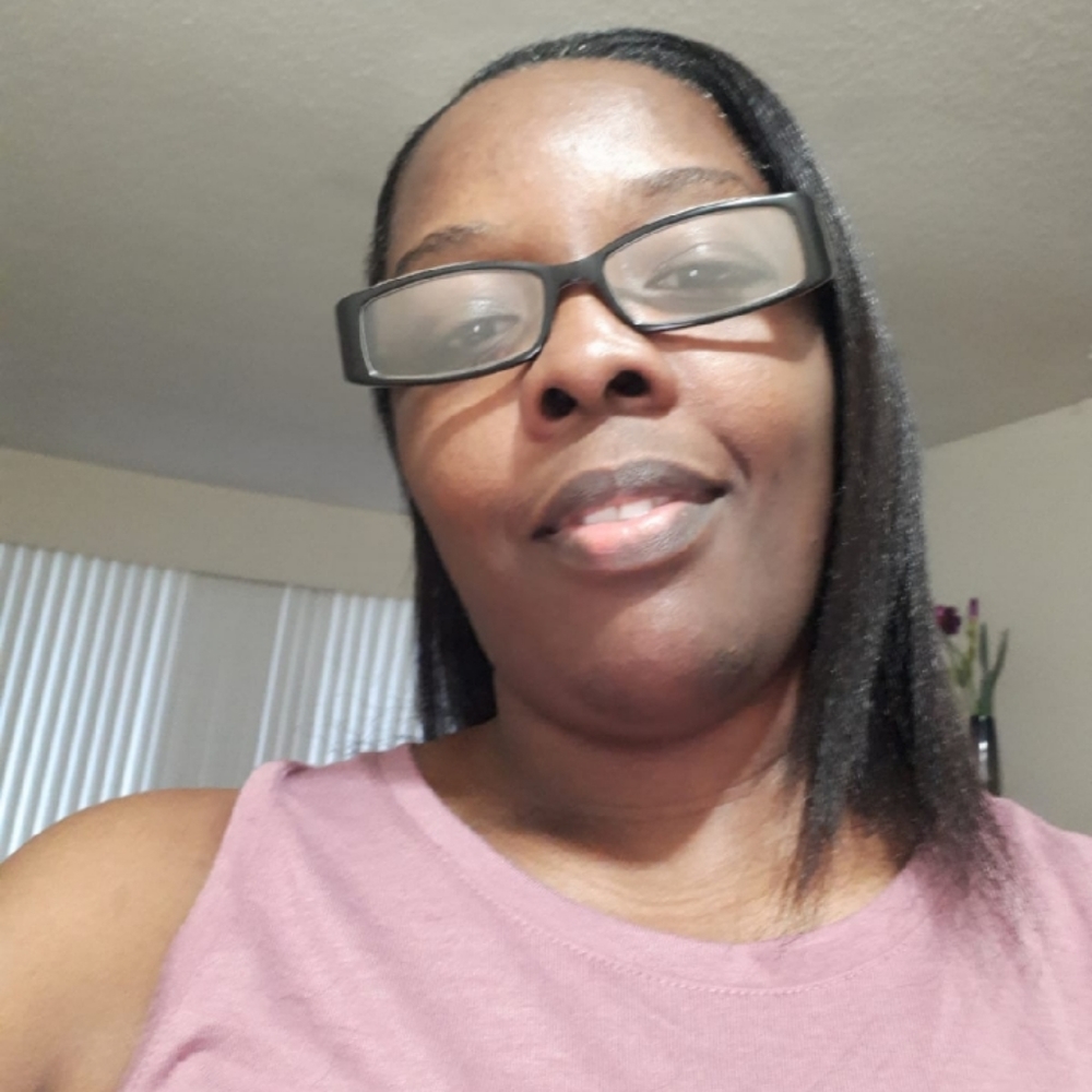 Meet your Posher, Claudette